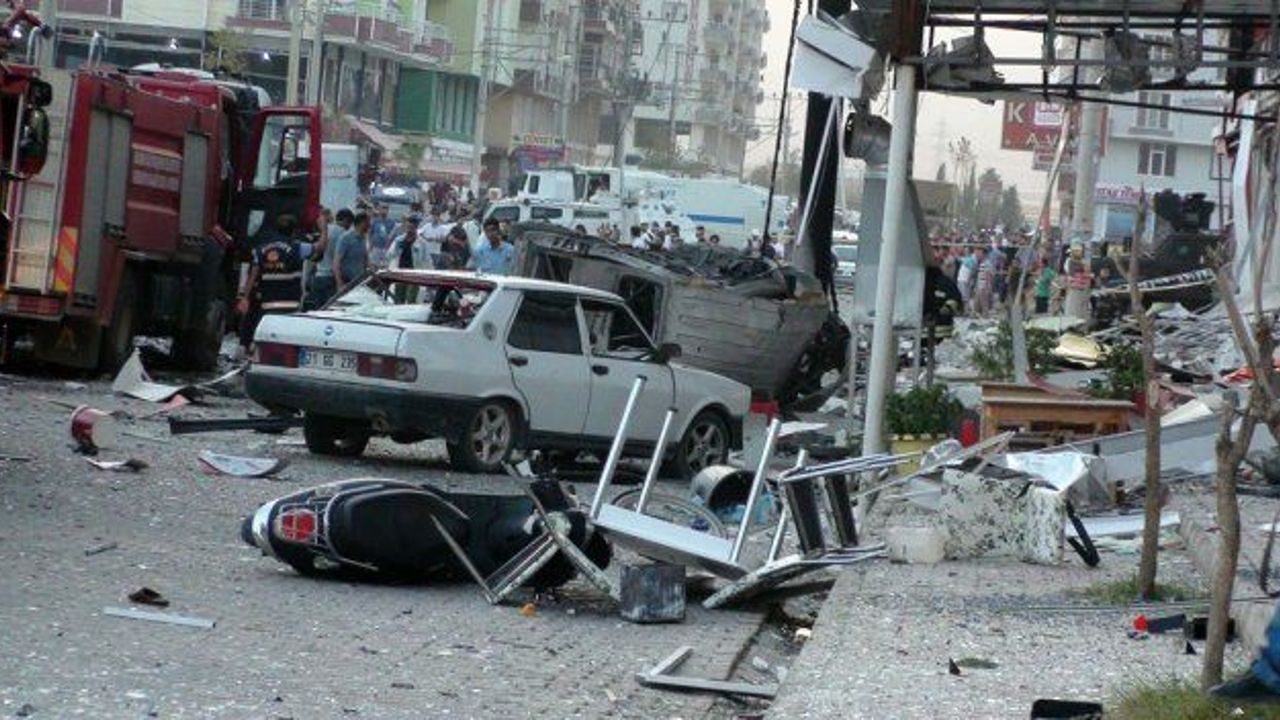 Twin PKK attacks martyr 8 in SE Turkey