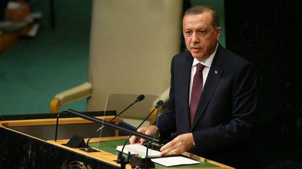 President Erdogan calls for swift solution to Syrian crisis