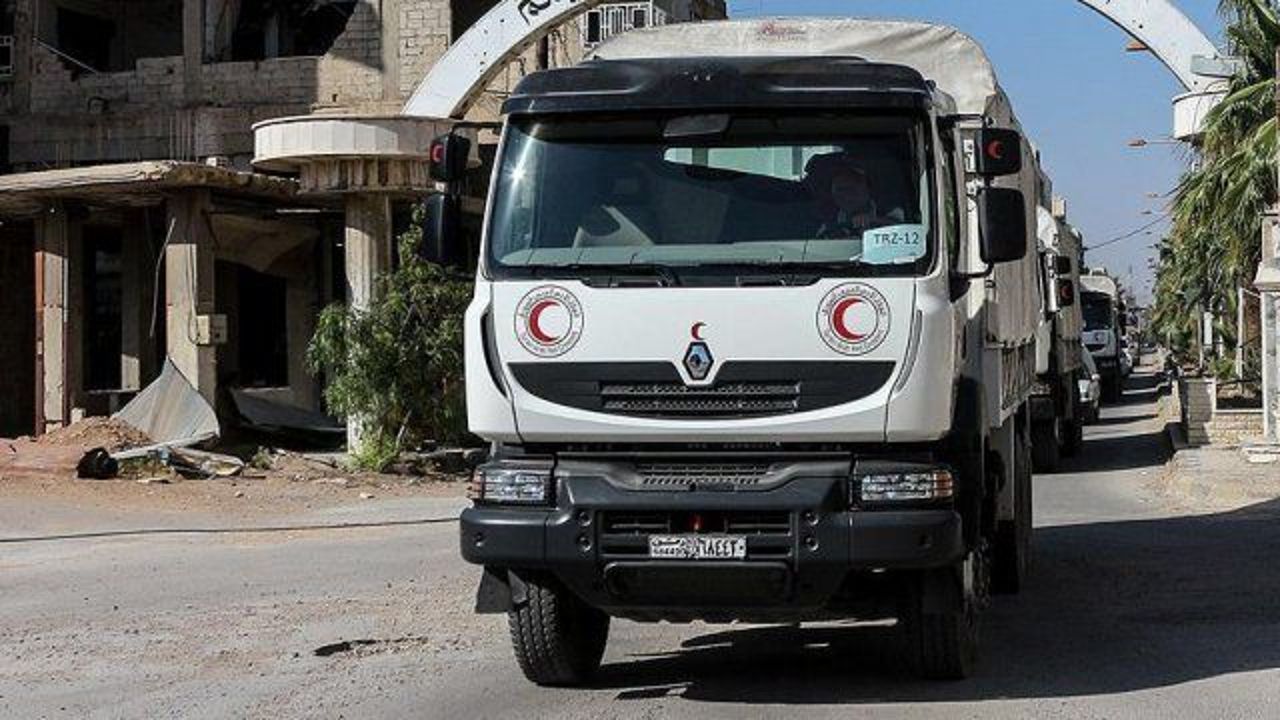 Syrian regime hits humanitarian aid convoy
