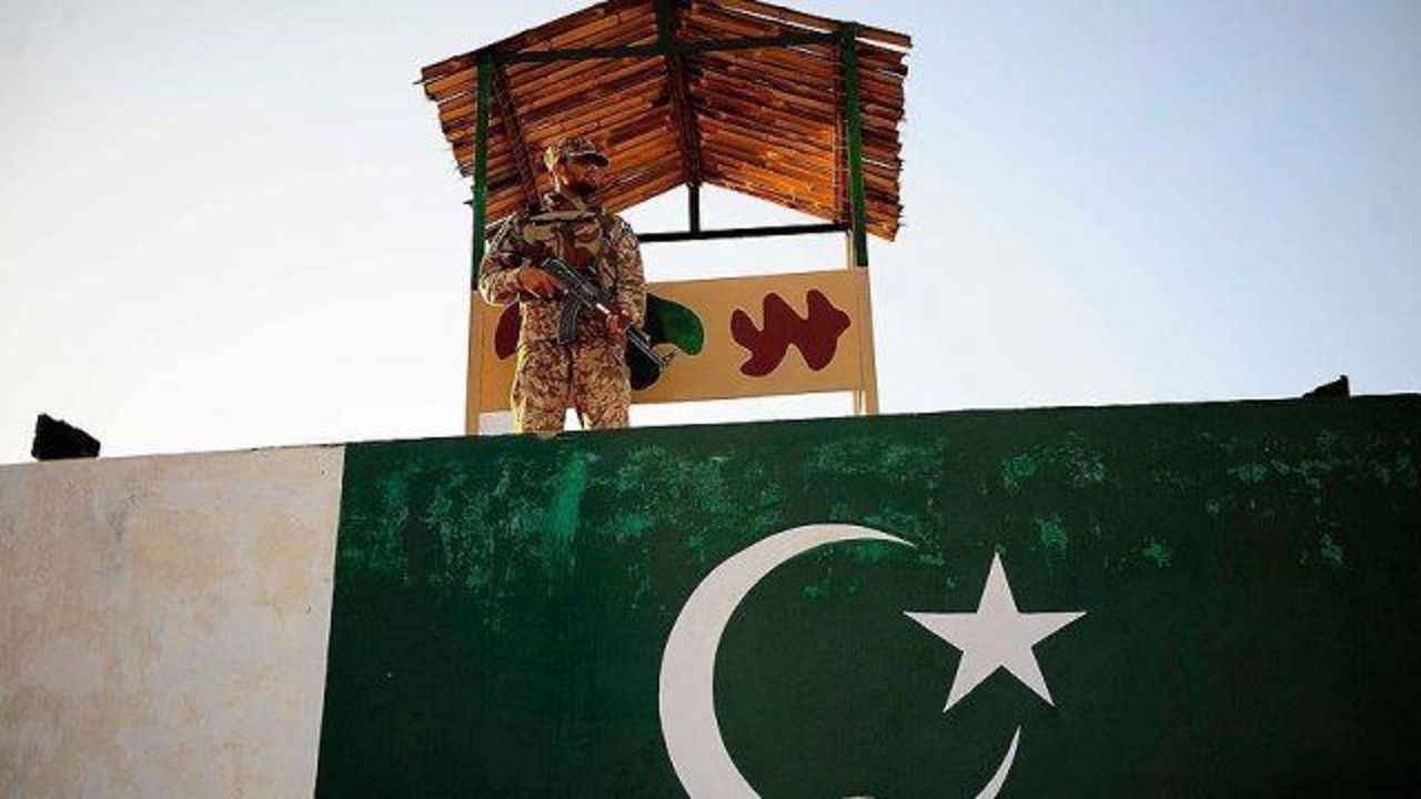 Pakistan downplays Iran firing shells across border