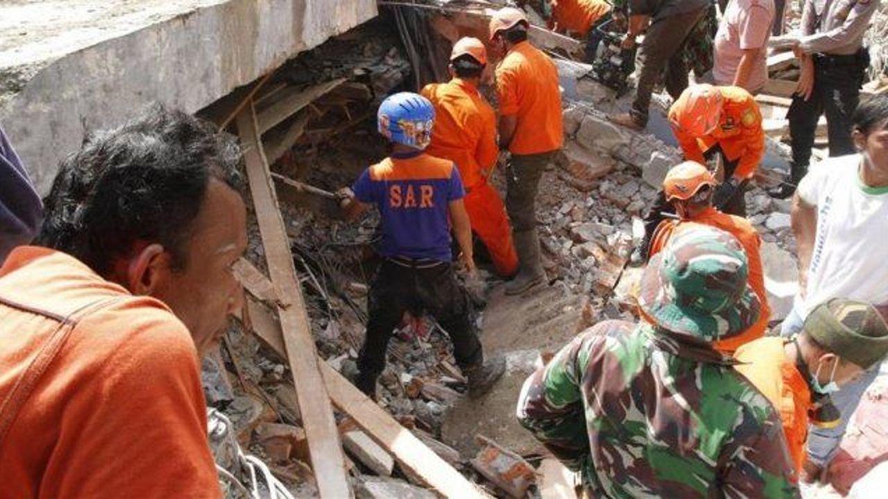 Death toll rises in Indonesia quake