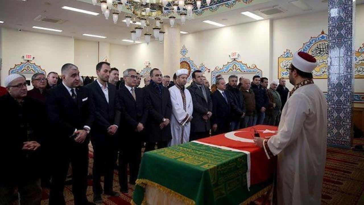 Final farewell to head of Ottoman family