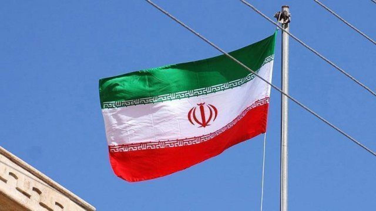 Tehran to ban Americans from entering Iran
