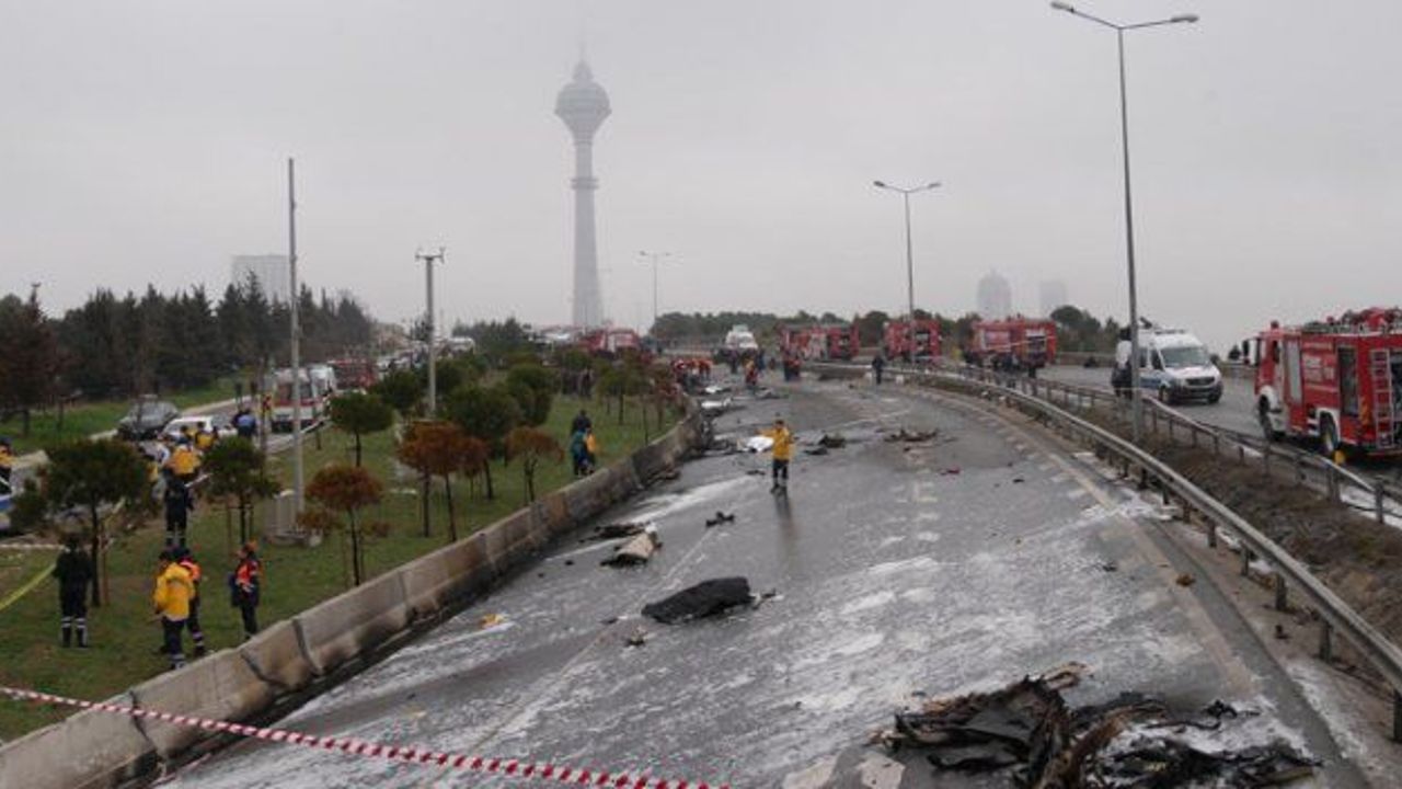 Helicopter crashes in Istanbul suburb