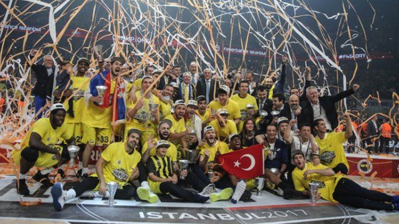 Fenerbahce crowned Euroleague champions, beating Olympiacos 80-64