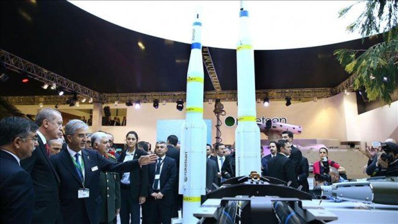 Turkey to unveil two new missiles in defense exhibition