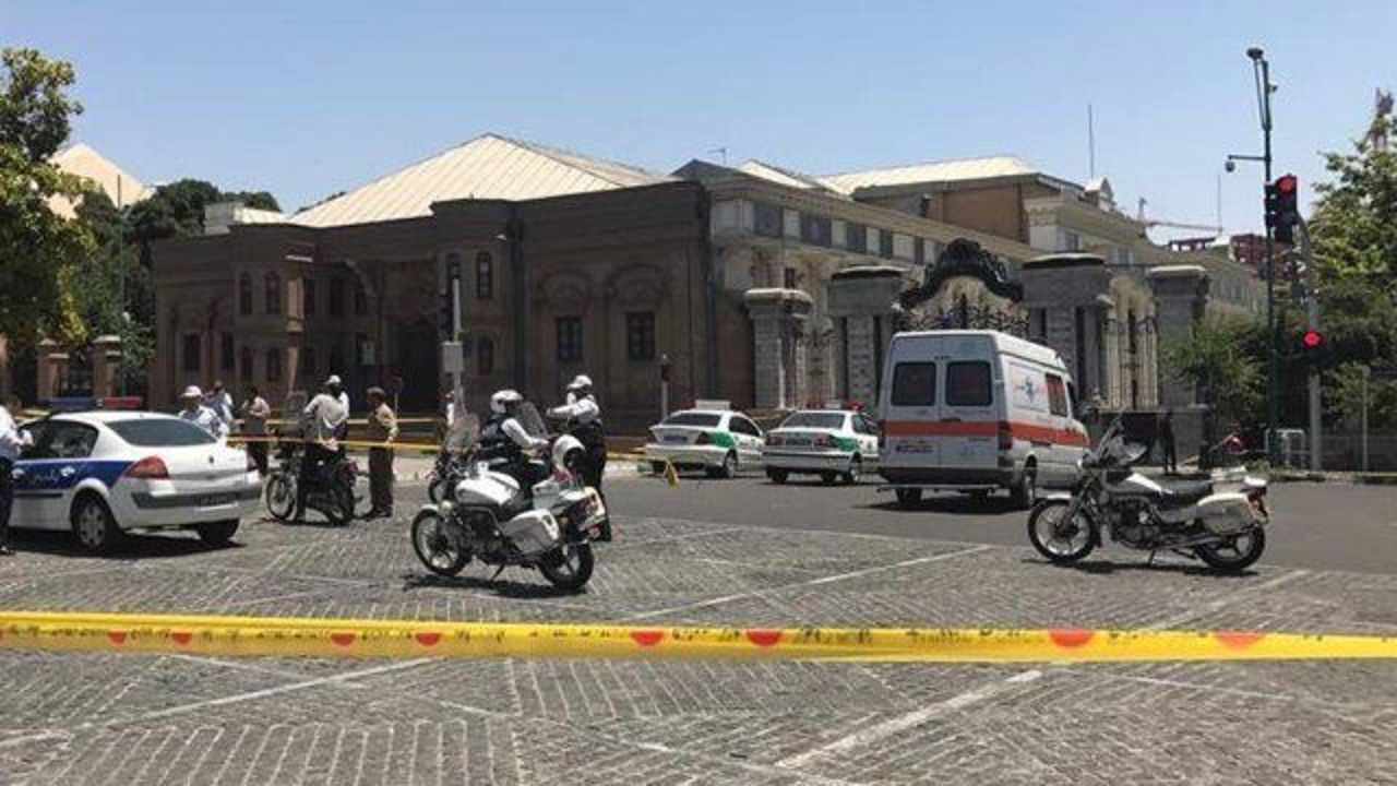 Attacks at Iranian parliament, Khomeini shrine, 12 killed