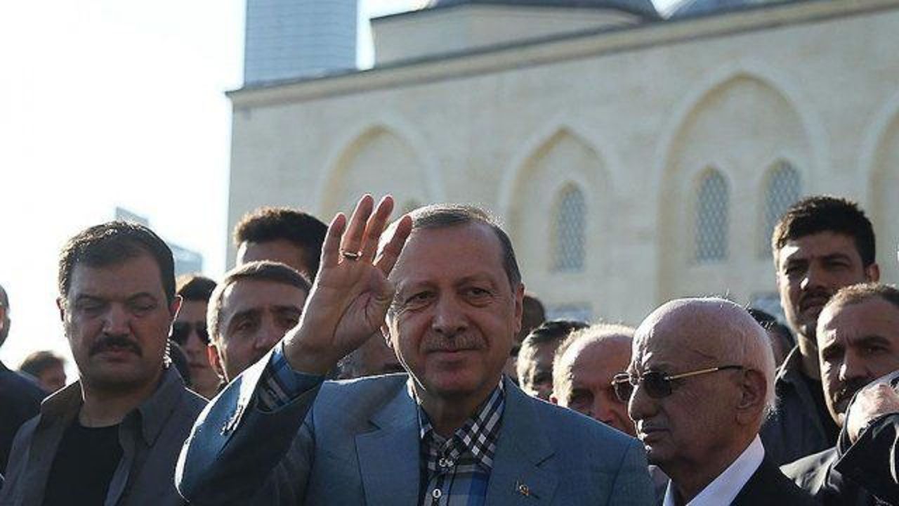 President Erdogan backs Qatar against demands by Gulf states