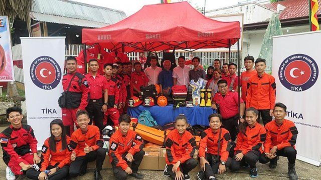 Turkey donates search, rescue equipment to Philippines