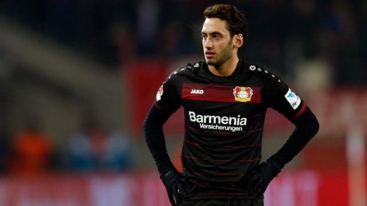 Turkey&#039;s Calhanoglu available again after 4-month ban