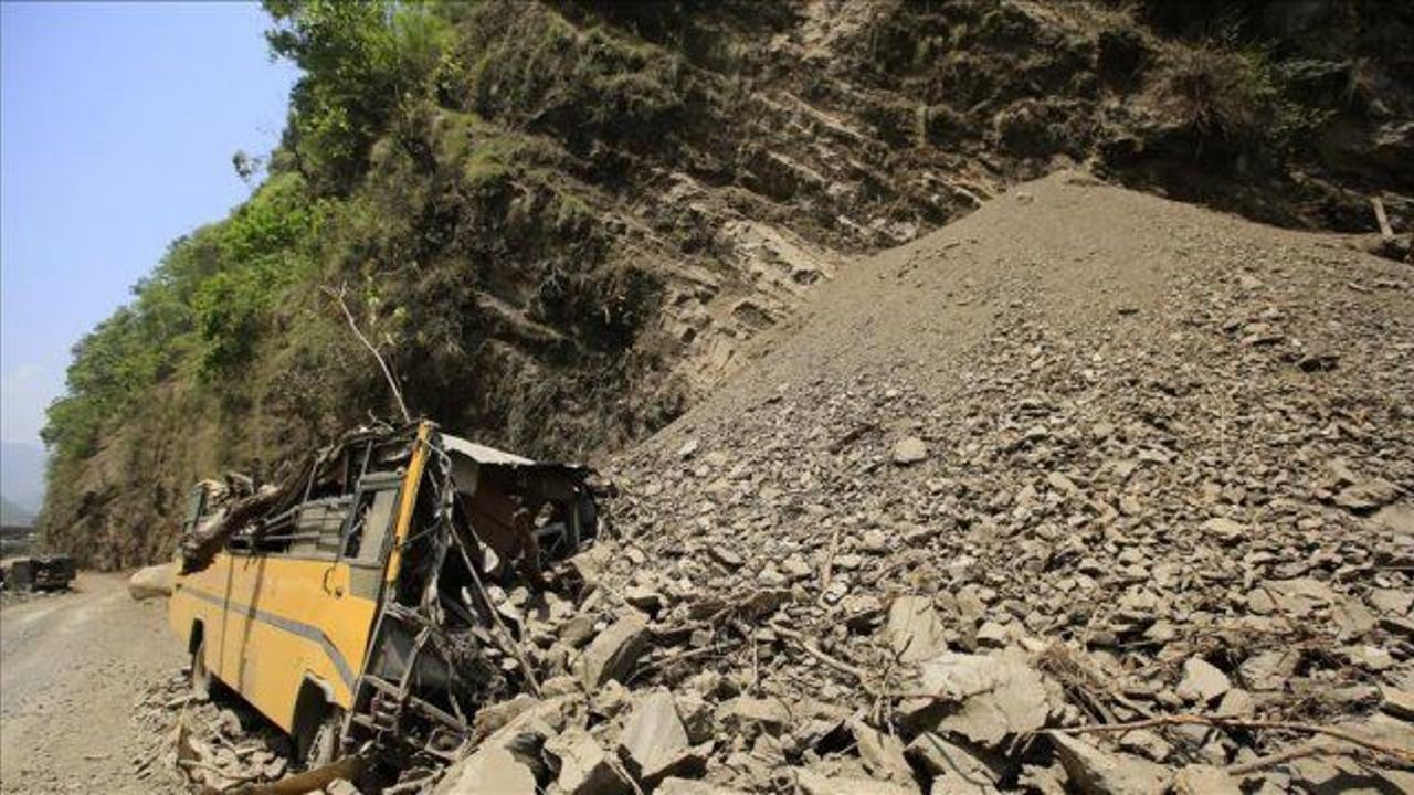 Death toll from floods, landslides tops 100 in Nepal