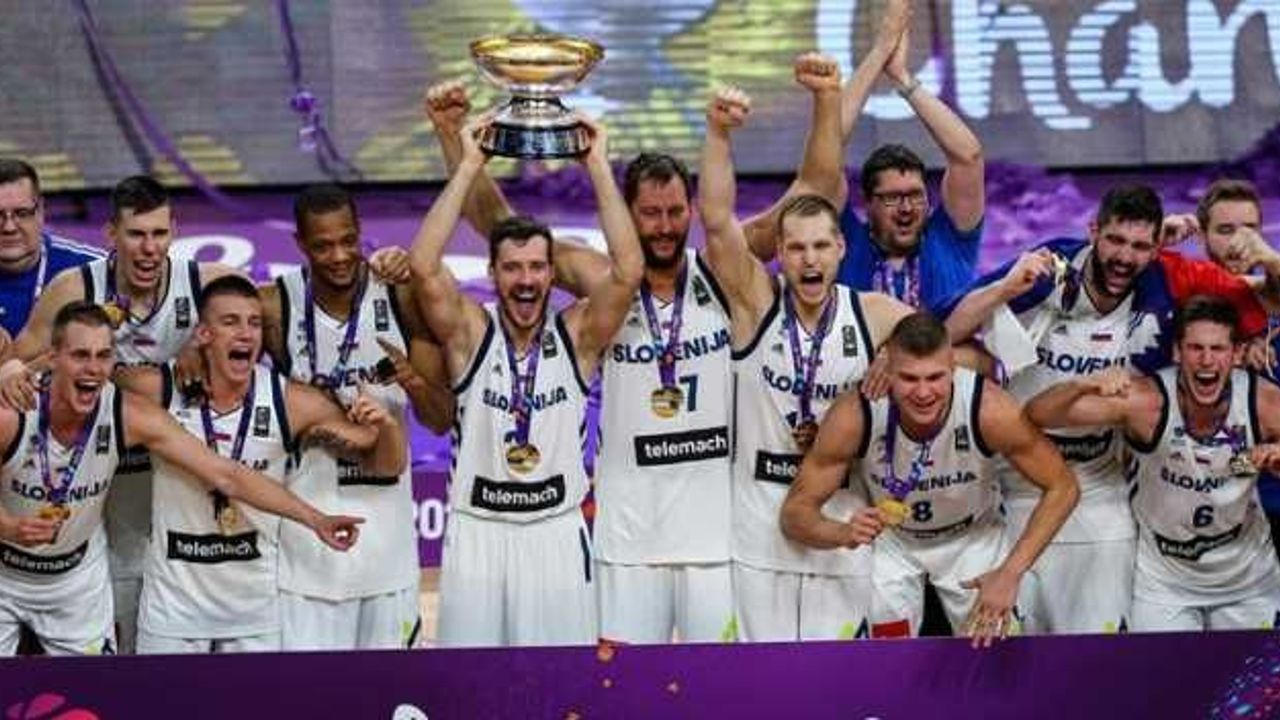 Slovenia beat Serbia, win gold in EuroBasket 2017