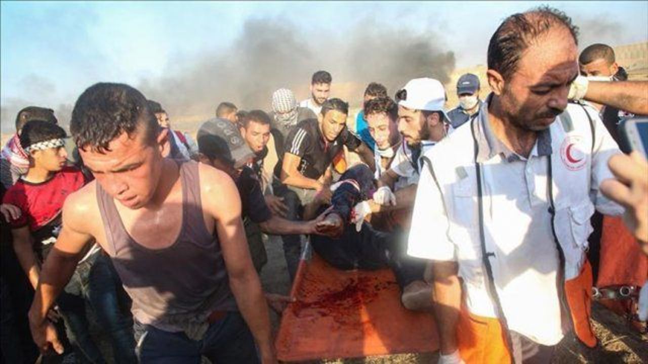 Israeli army kills teenager, injures dozens in Gaza