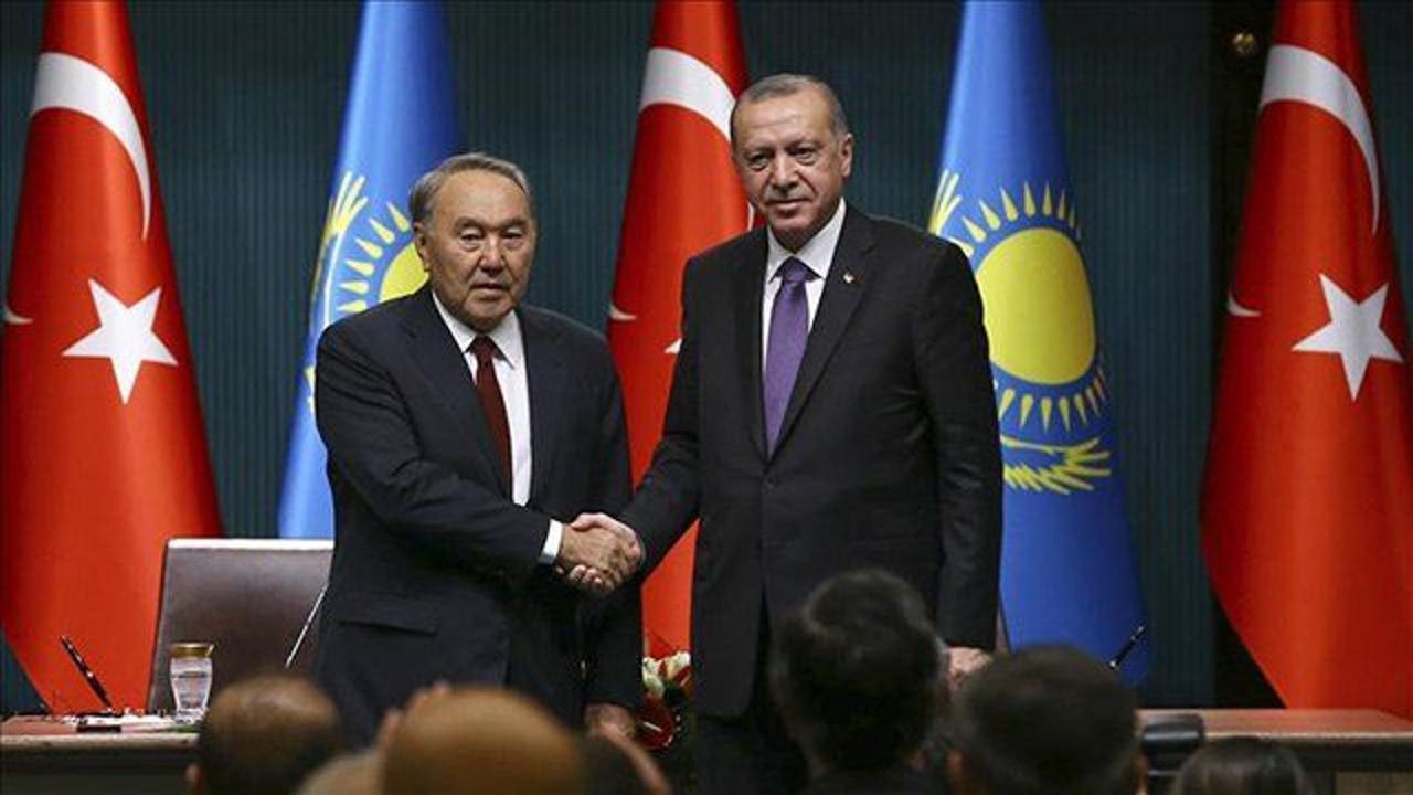 Turkish, Kazakh presidents discuss fight against FETO