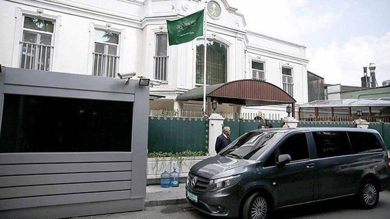 Saudi consul general leaves Turkey amid journo probe