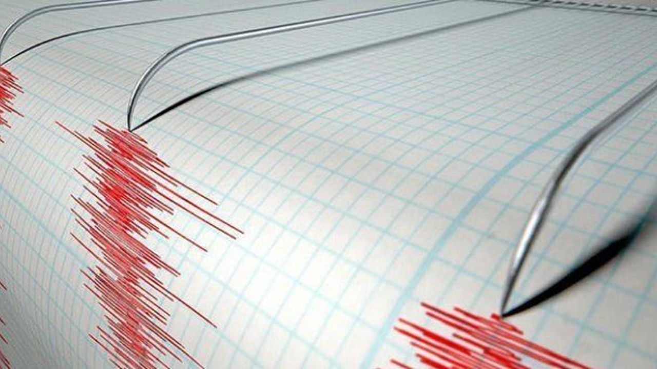 Magnitude 6.4 earthquake hits Iran&#039;s west