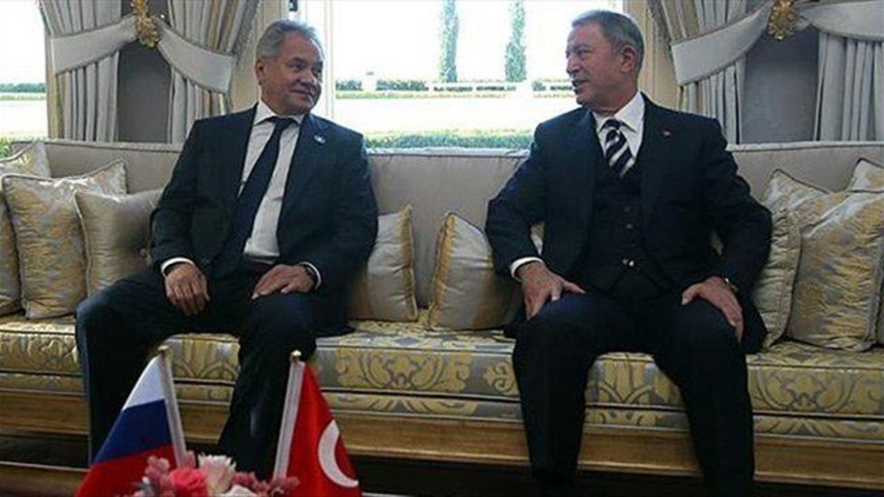 Turkish, Russian defense ministers discuss Idlib