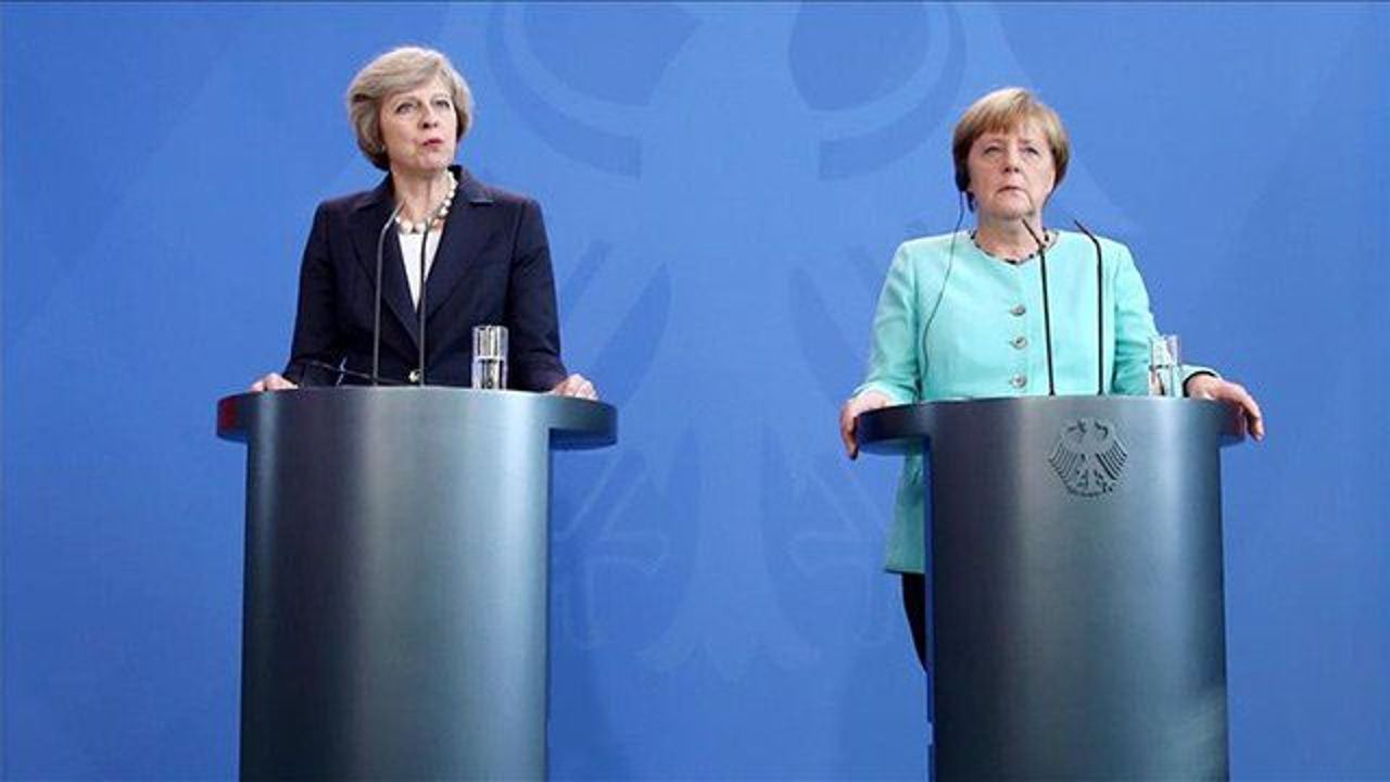 Theresa May to visit Germany for crisis Brexit talks