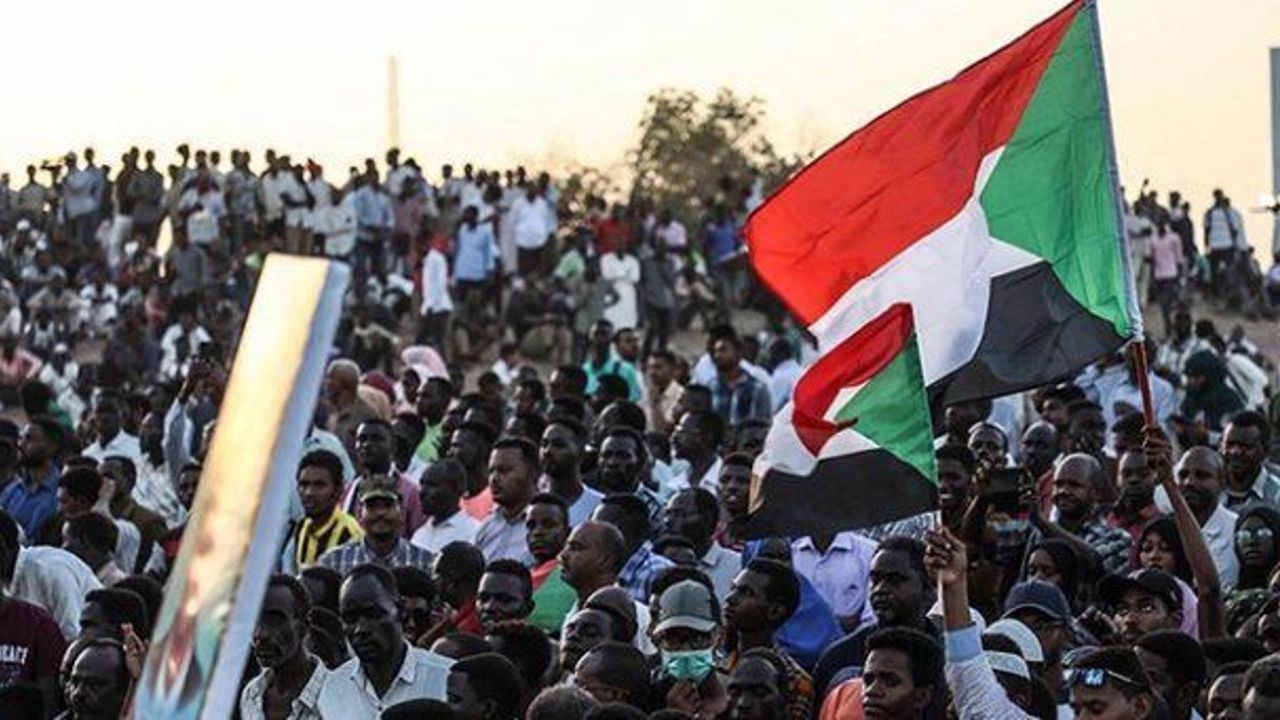 Turkey advises citizens to stay away from Sudan protests