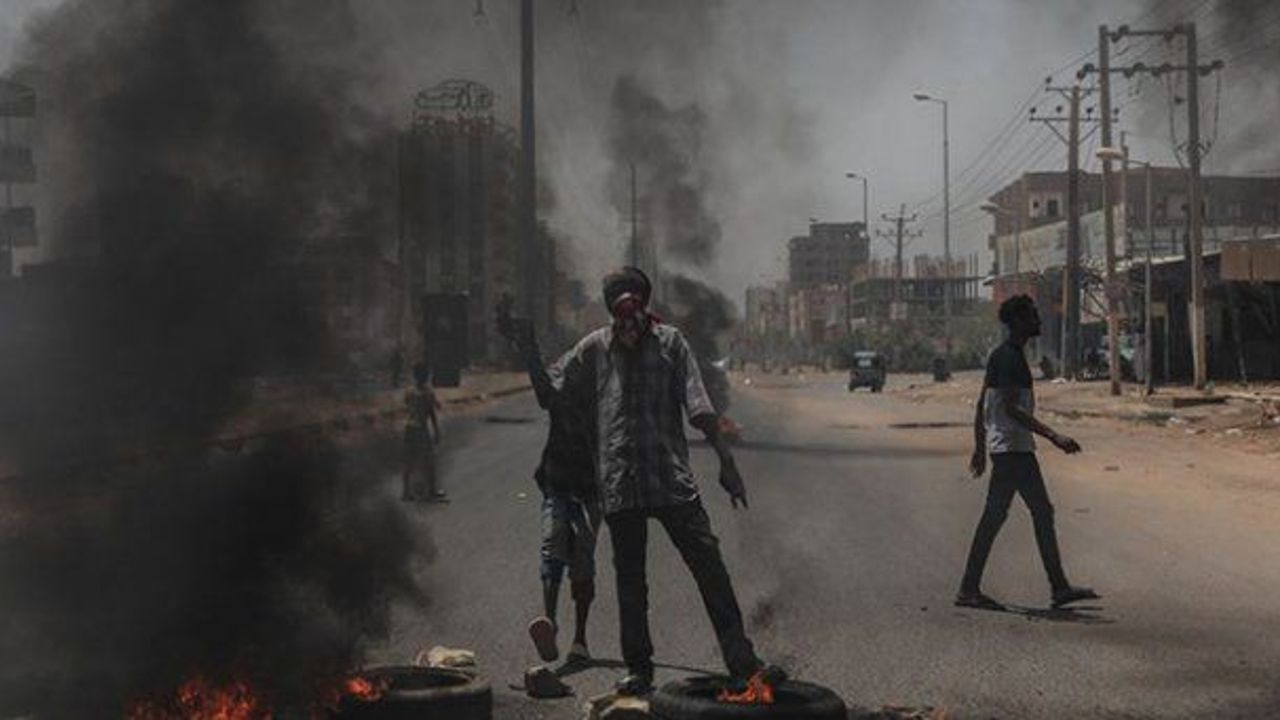 World reacts to bloody crackdown in Sudan