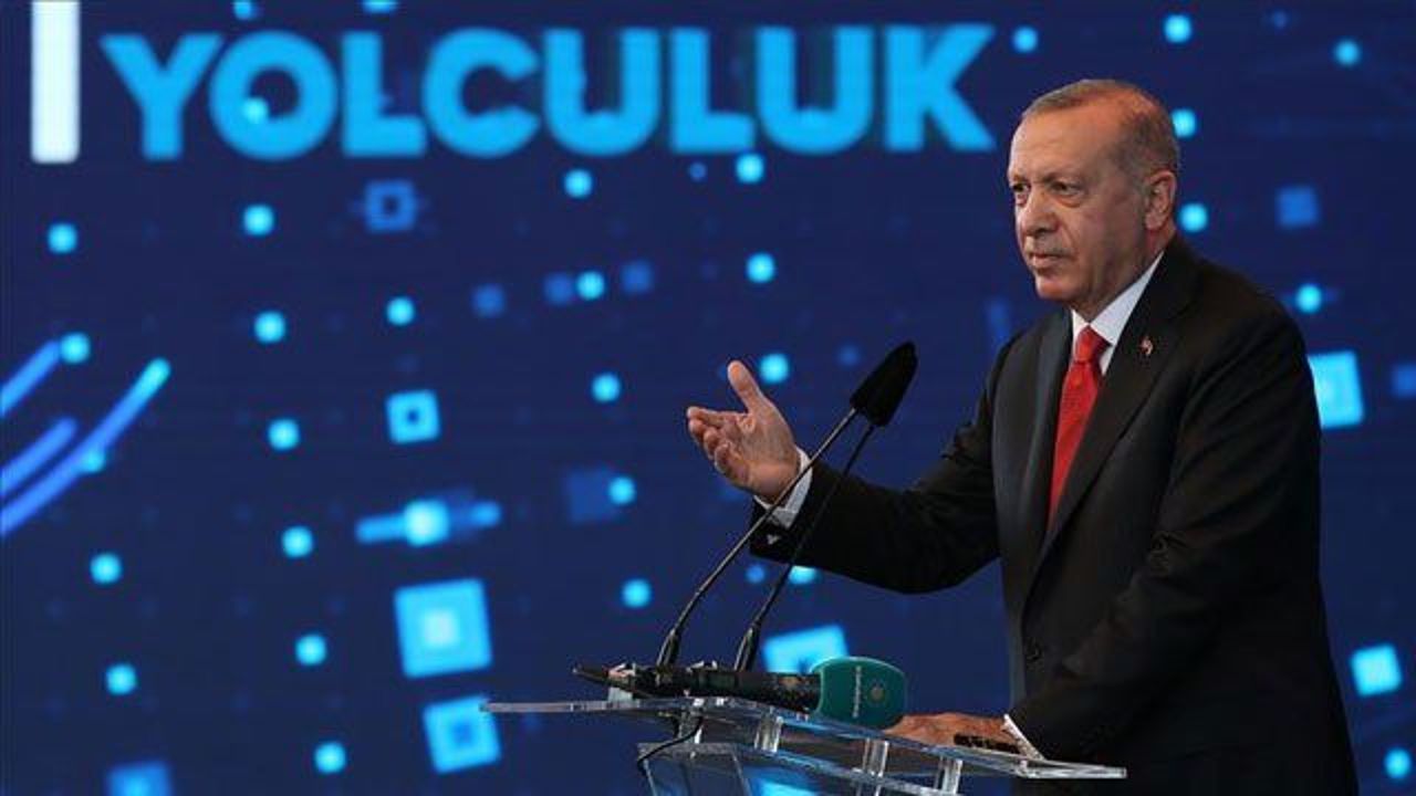 Erdogan lays cornerstone for 1st Turkish car plant