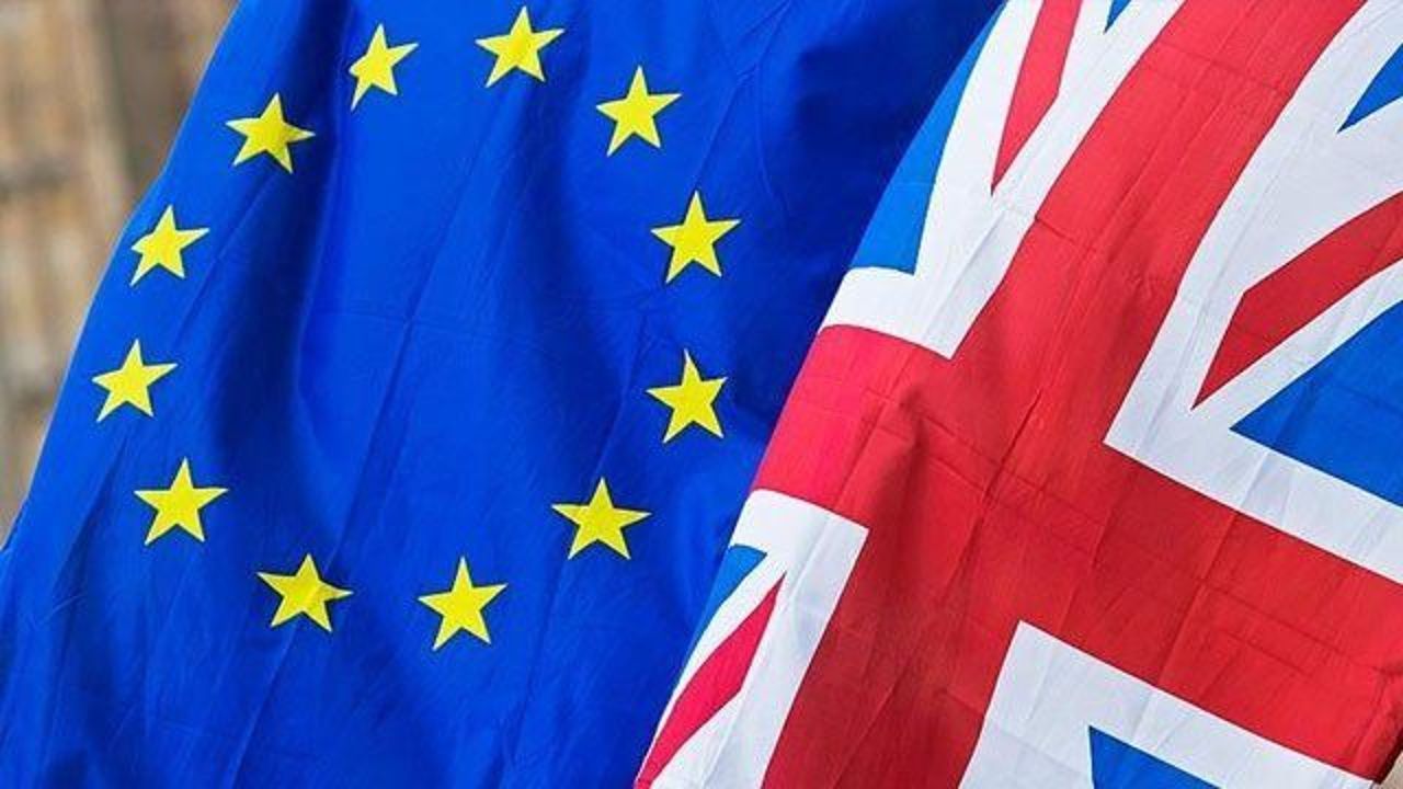 Brexit talks continue triggering debate