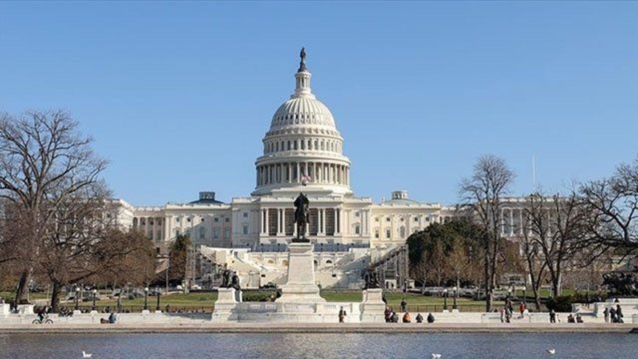 US arrests man with gun, ammo at Capitol checkpoint