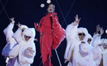 Rihanna announces pregnancy in Super Bowl Half-Time show