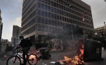 Lebanese set fire to Banks Association President's house