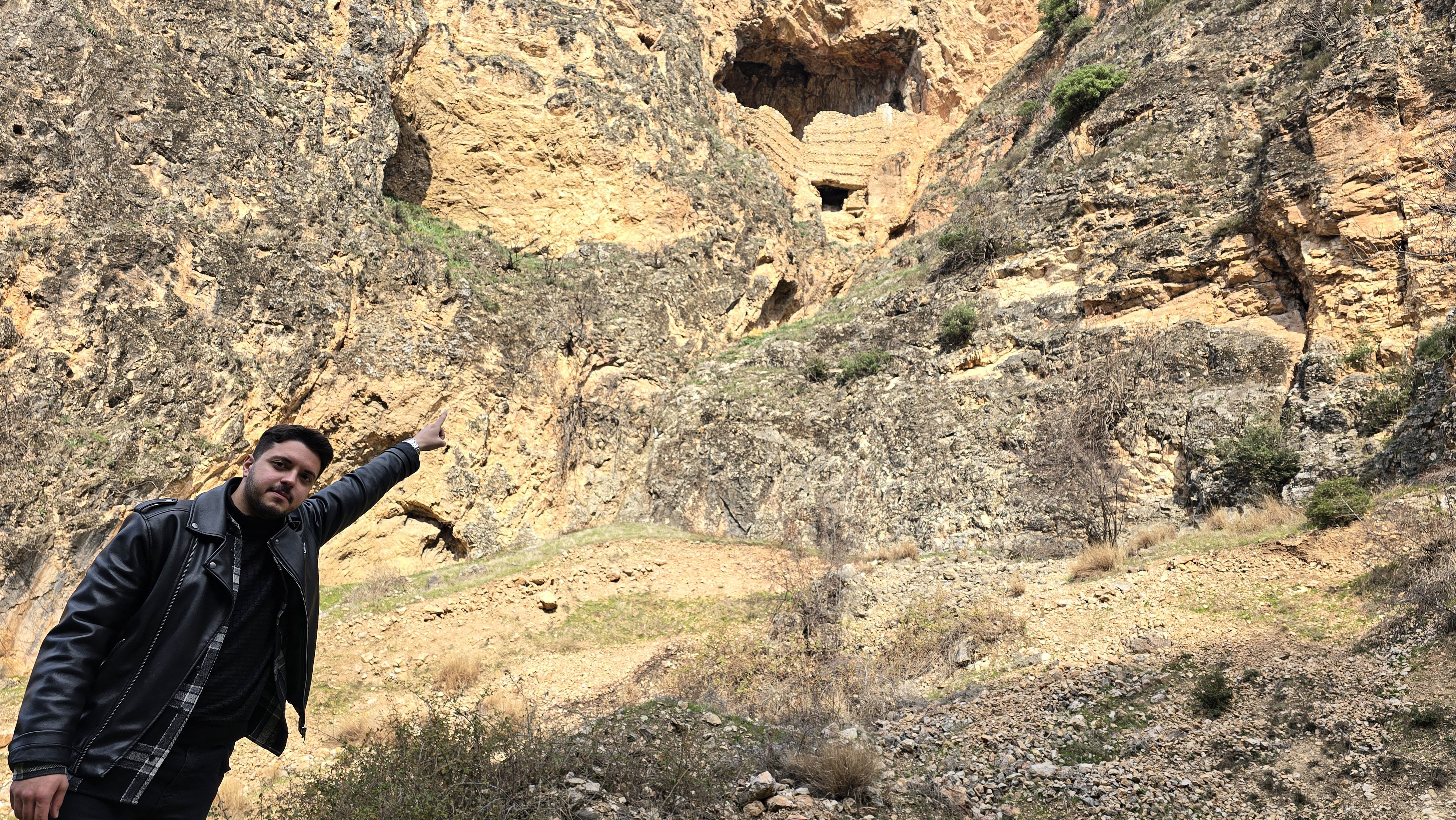 Cave reportedly used as shelter during Noah's flood remains 'unexplored'