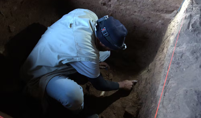 New archaeological finds illuminate ancient human life in Saudi Arabia's lava tubes