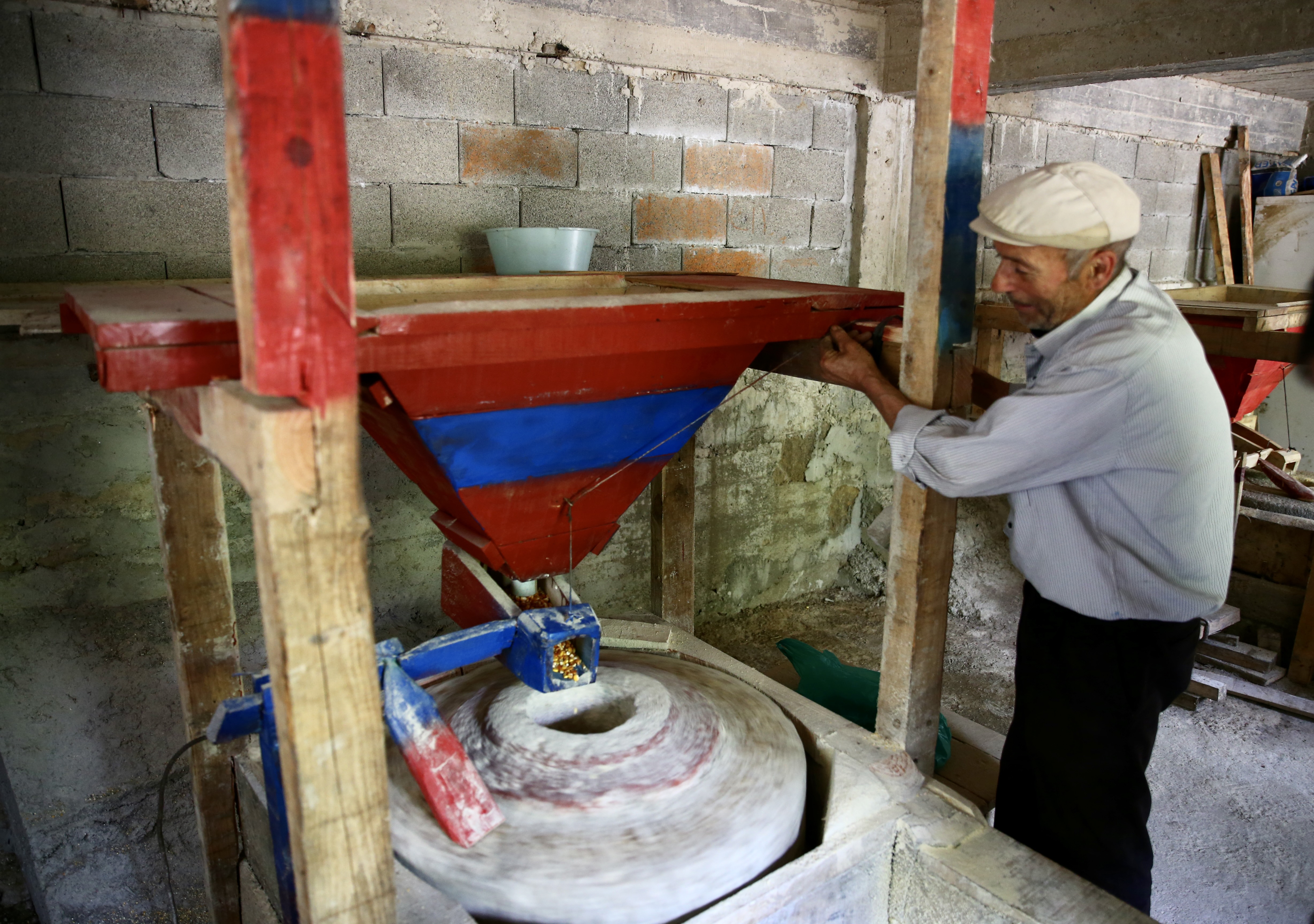 Tradition of millstone production in Anatolia continues in Giresun