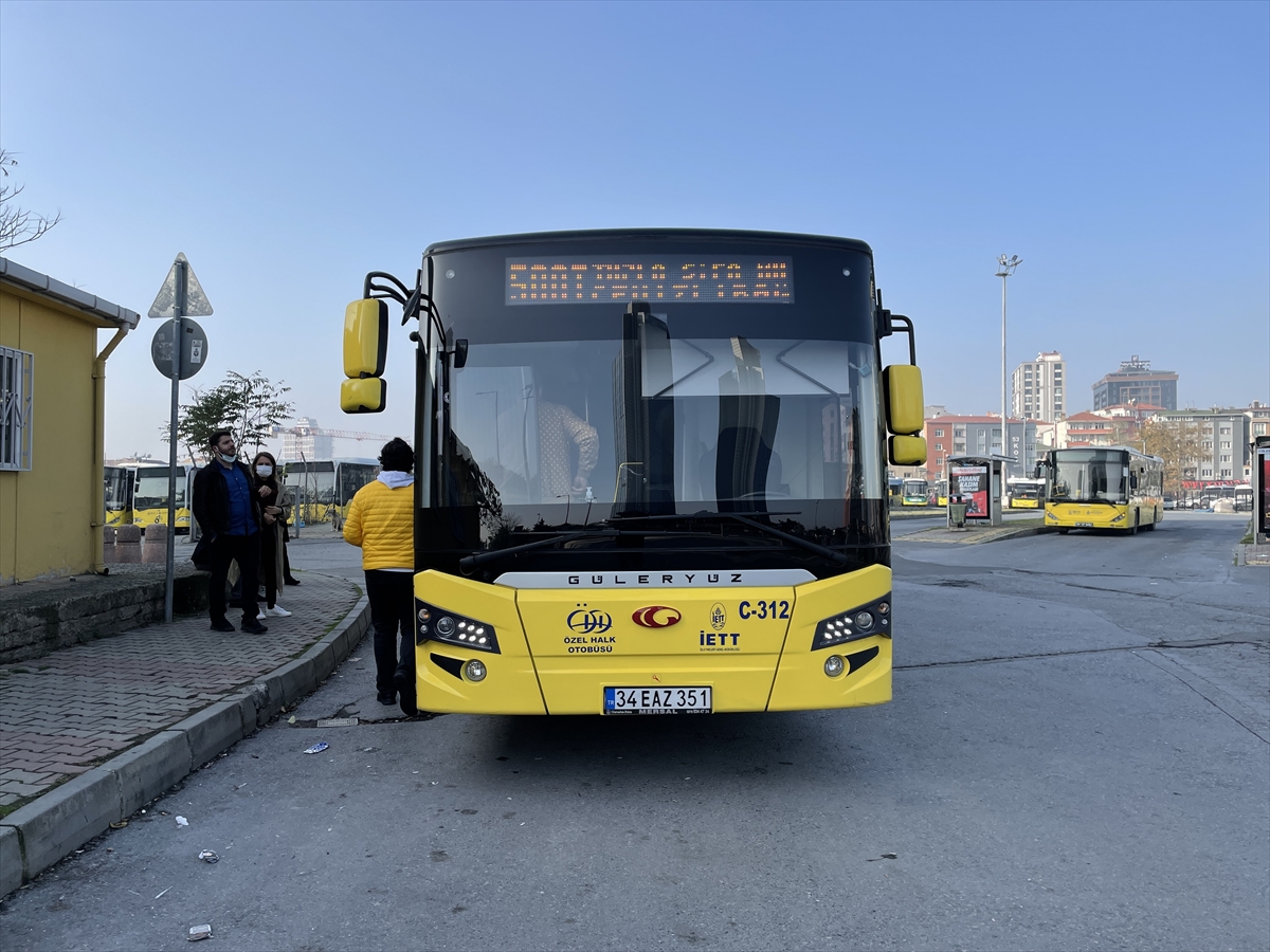 500T Bus line connects Istanbul's two ends