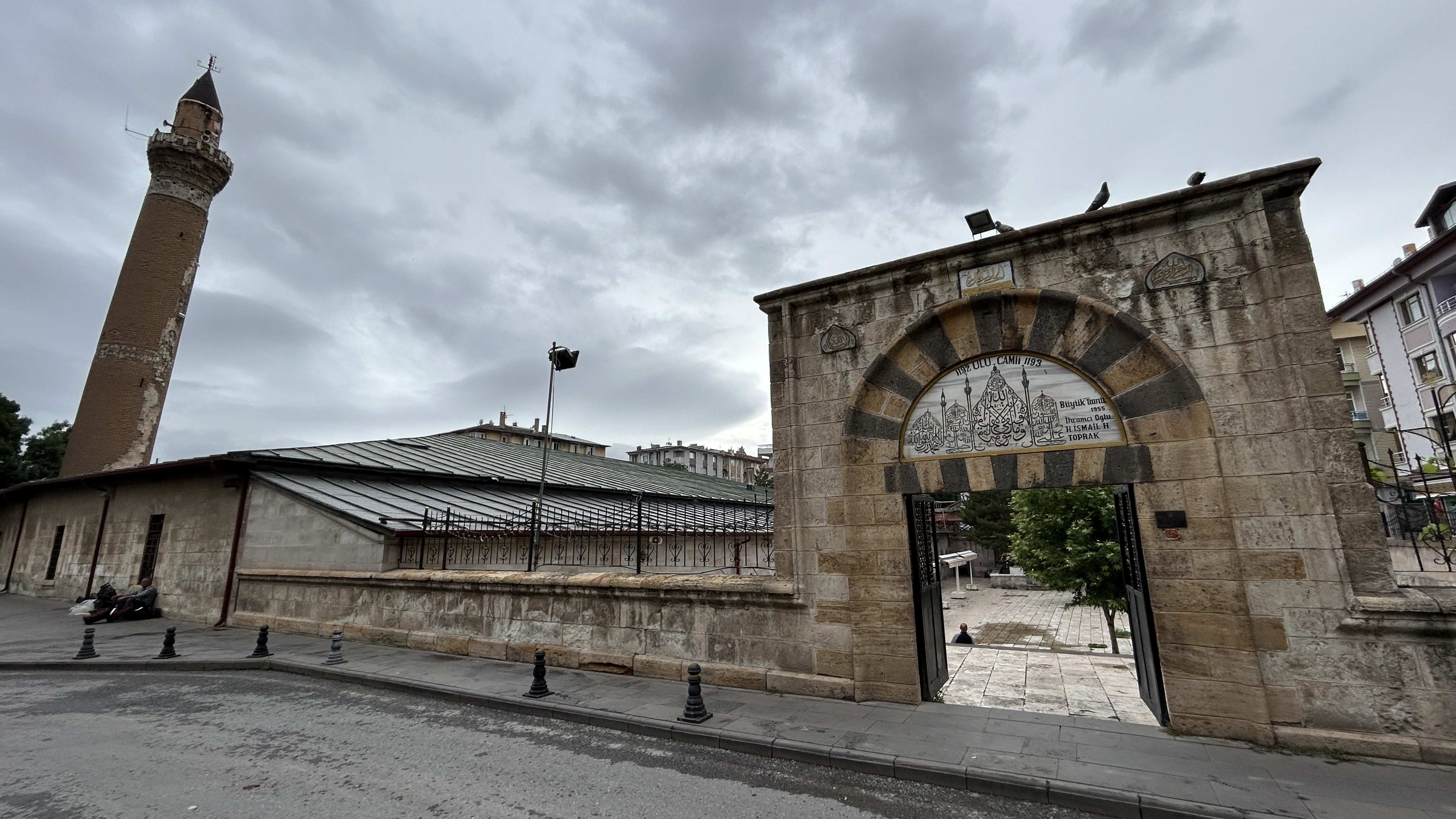 Restoration of 827-year-old Great Mosque in Sivas begins