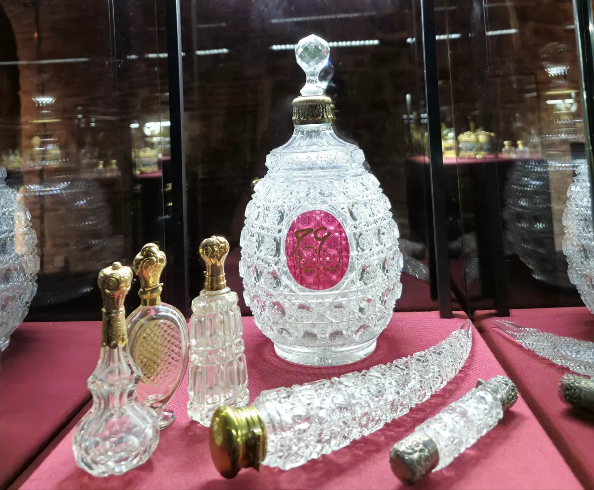 Would you like to smell hundreds of years old Ottoman perfume bottles in Istanbul?