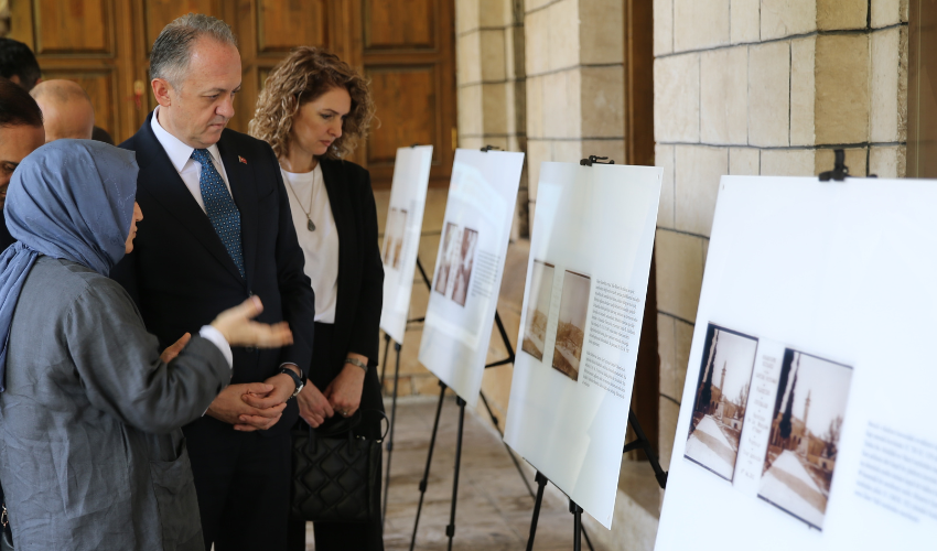 Türkiye's Cultural Event shows historical Al-Aqsa Mosque through centuries