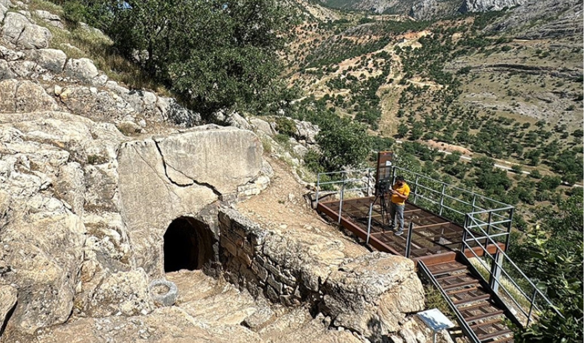 Excavations at King Antiochus I's summer palace finally resume